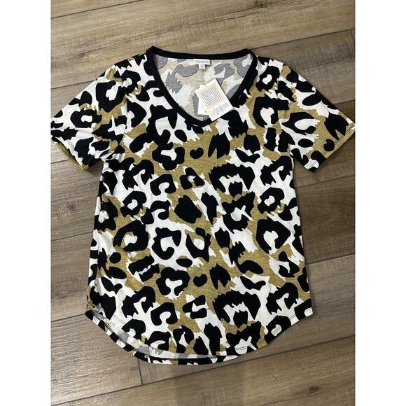 Lularoe Leopard Cheetah M Iris V‎ Neck Shirt Animal Print Medium NEW HTF! - Picture 1 of 2